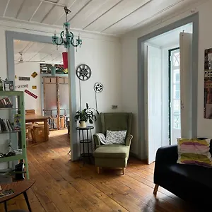  Hostal Alface Hall & Bar