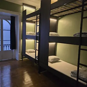  Hostal Party Zone